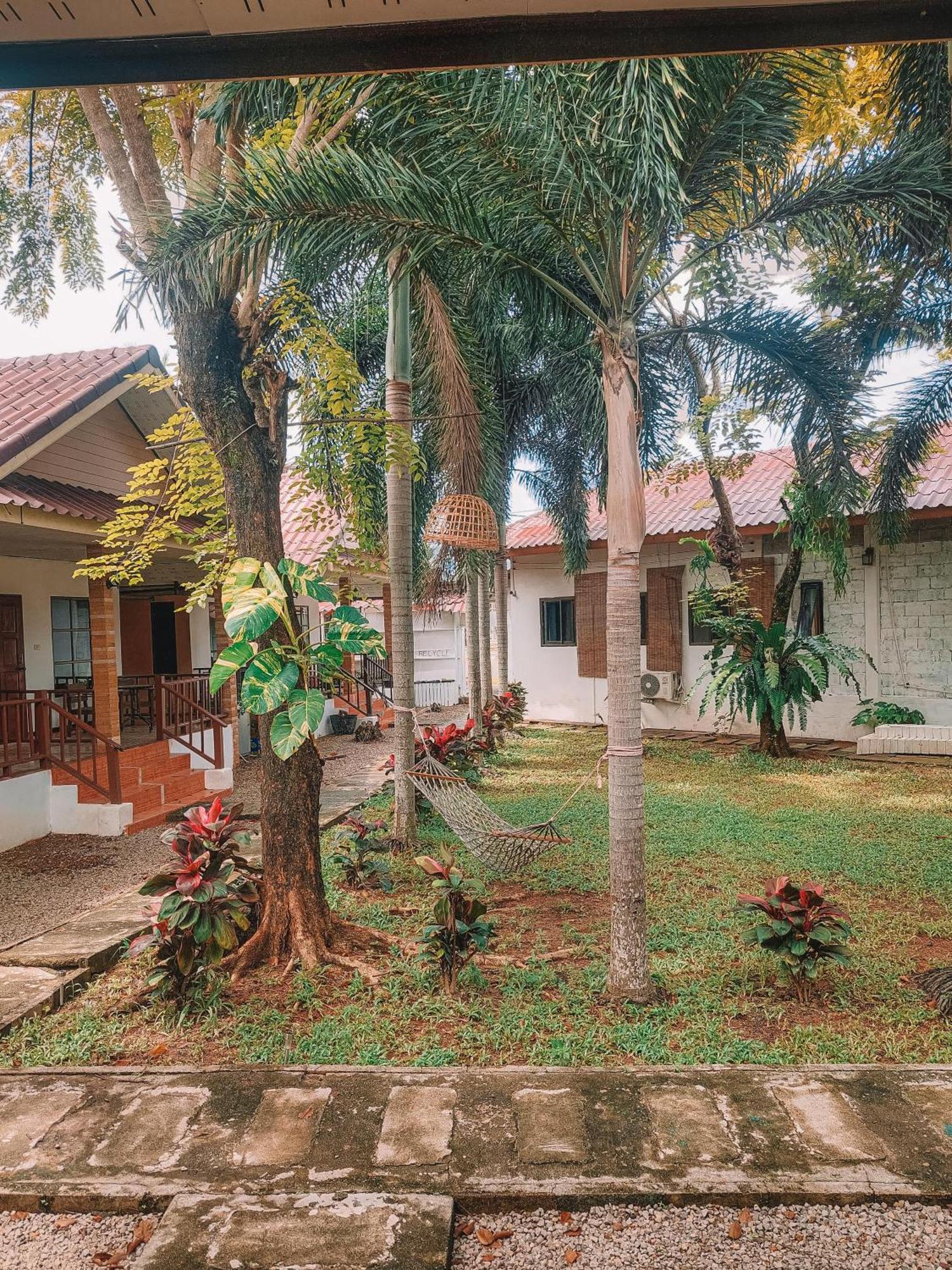 Naraya Resort Ko Lanta Exterior foto